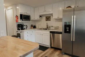 Charming IU Cottage: Near Campus, Sleeps 8! - Image 4