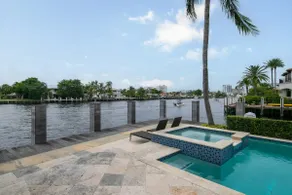 Paradise Manor - Private Pool - Image 4
