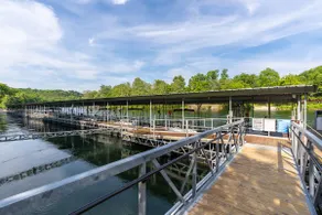 Water's Edge & Golf Course View - Image 5