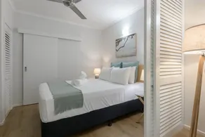 Ocean Palms Apartments - Image 4