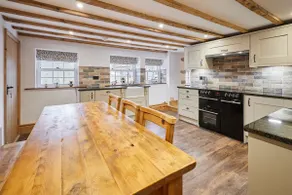 Host & Stay | Badger Cottage - Image 2