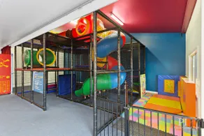 Phillip Island Family Villa with Communal Pool & H - Image 3