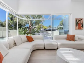 Luxury Mermaid Waters Holiday Home - Image 4