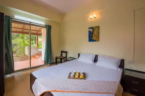 4A/C Bedrooms with attached baths and pvt Garden - Image 2