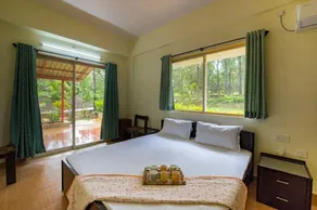 4A/C Bedrooms with attached baths and pvt Garden - Image 3