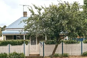 The Icely Cottage - Image 4