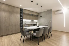 Deluxe & Upscale Apartment in Athens - Image 2