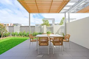 Shell Cove Sanctuary Luxurious 5BR Coastal Retreat - Image 3