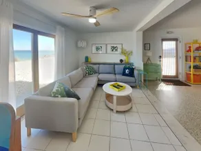 Sunshine House | Oceanfront + Modern - Image 3