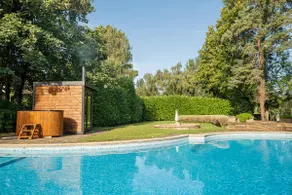 Dual-Property Retreat in Windsor - By Tempstay - Image 2