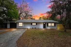 Welcome to Your Dream Retreat | Play & Unwind! - Image 4