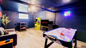 Welcome to Your Dream Retreat | Play & Unwind! - Image 3