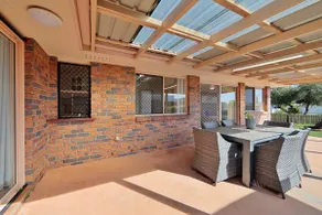 Shoreline House - Image 5