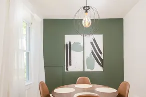 Stylish Downtown House - Steps to Dining & Shops - Image 2