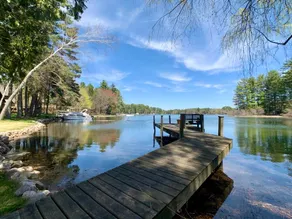Lakefront House w/ Kayaks & Private Dock - Image 2