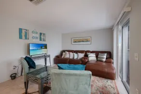 Steps from Holmes Beach, Grill, Hot Tub & More - Image 5