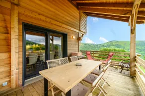 Chalet \"Le Milien\" dans un endroit très calme avec une vue sur les montagnes - Image 3