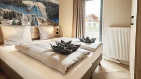 Luxury 4-person cottage close to the city center and the ski slope - Image 3