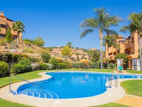 Cubo's Marbella Apartment Golf & Parking / piscina condominiale / aria condizionata / wifi gratuito - Image 4