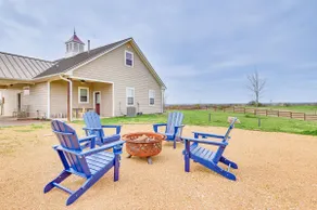 Farm Retreat w/ Furnished Patio: 12 Mi to McKinney - Image 2