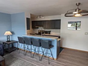 Harbor View 205 - Condo in the Heart of Downtown L - Image 2
