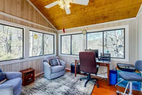 2BR scenic cabin with deck, fireplace, workstation - Image 3