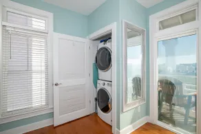 Reef Points Wardroom in Atlantic Beach, NC - Image 4