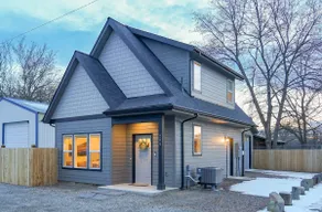 Modern Retreat | Game Room, Breweries & Fun - Image 5