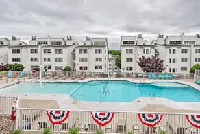 3 Bedroom Osage Beach Condo w/ Pool & Main Channel Views - Image 2