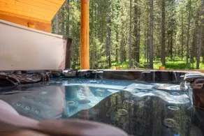 HotTub,Deck,Firepit,Grill,Views|Yellowstone Escape - Image 2