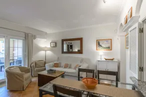 Los Cisnes, Family Apartment 202 - Image 2