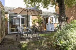 Orchard Cottage: Cosy Victorian Home in Oxford - Image 4