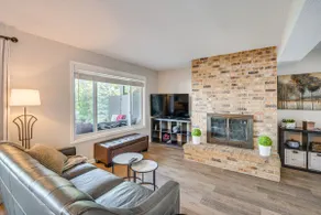 Riverfront Champlin Townhome w/ Deck & Water View! - Image 5
