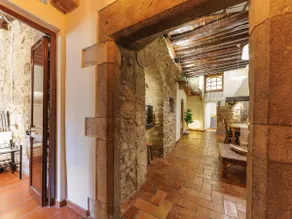 Bravissimo Girona 1593, Pedestrian Area with Medieval charm - Image 3