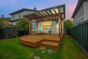 Stylish Euro Vibes Home, Small Gym, AC, Yard, Office - Image 2