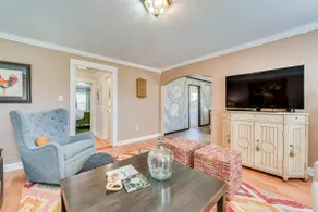 'the Farmhouse' in Fort Lawn w/ Fire Pit & Deck! - Image 5