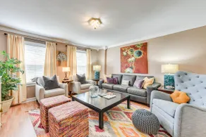 'the Farmhouse' in Fort Lawn w/ Fire Pit & Deck! - Image 4