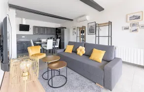 Air-conditioned 2-room apartment Le quai 391 - Image 5