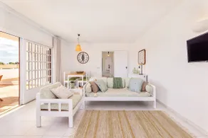 Flat Estrelicia Ocv - Pool & Private Parking - Image 3