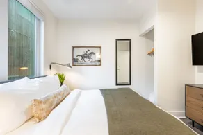 Outrider | Music City Penthouse Sleeps 22 - Image 3