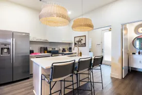 Luxe Bachelorette Retreat | Sleeps 24 5MIN from DT - Image 4