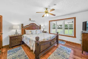 The Blue Escape Pool House - Image 3
