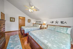 The Blue Escape Pool House - Image 4