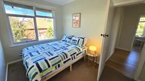 City Escape - Peace at Elsternwick - Image 5