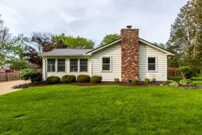 Family House: Pool, Games and Boat Parking - Image 2