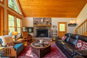 Casablanc - Stunning Mountain Cabin Near WCU - Image 5