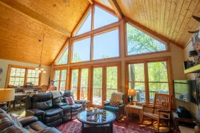 Casablanc - Stunning Mountain Cabin Near WCU - Image 2