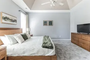 Quaint homey cottage style home in Harvest - Image 3