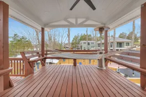 Lakefront, Heated Pool, Sauna, Sleeps 8! - Image 4