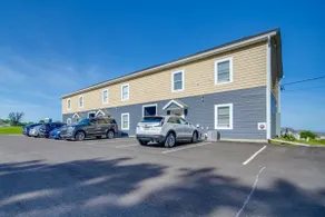 4 Mi to Lake Erie: Condo w/ Golf Course Views! - Image 3